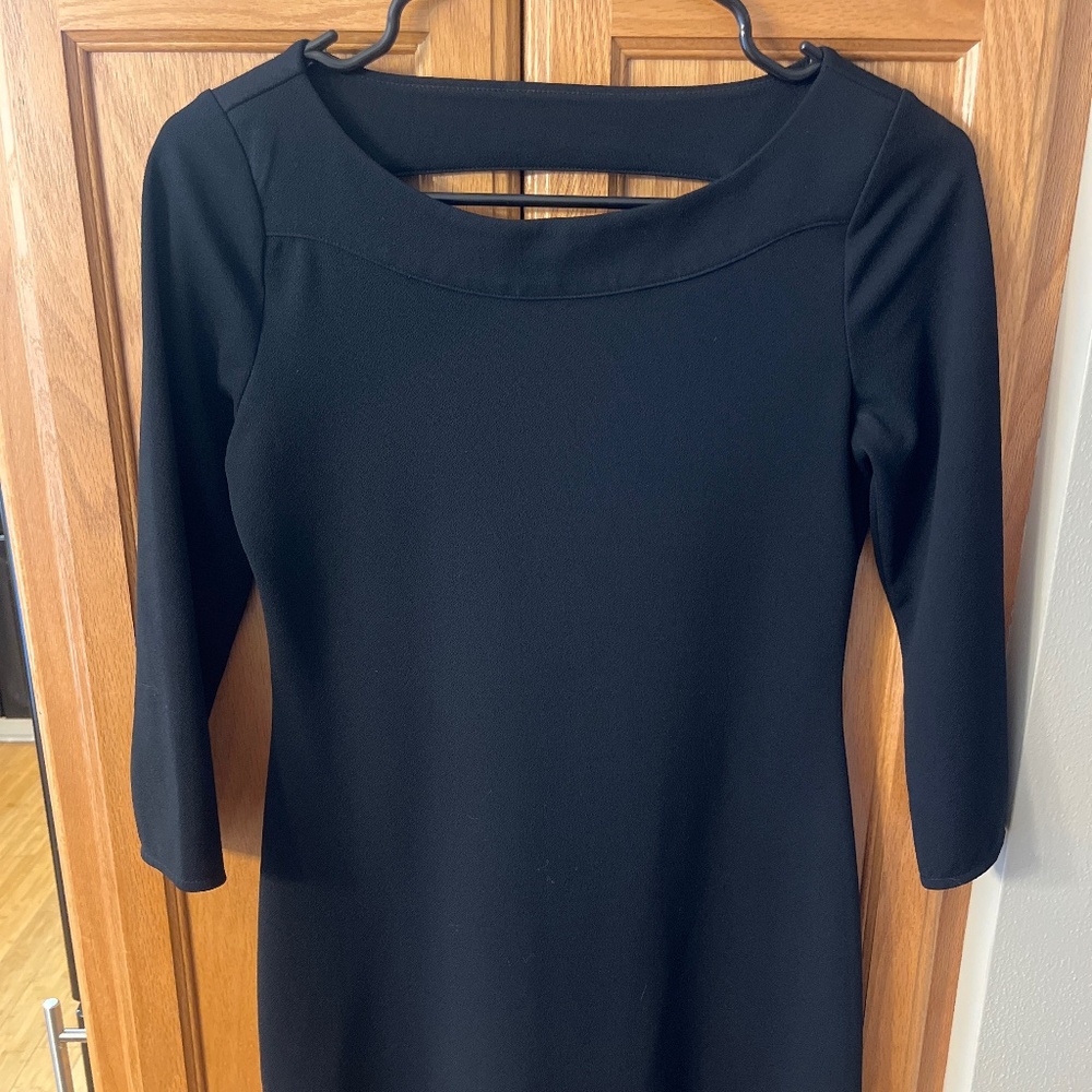 Scoop neck back dress